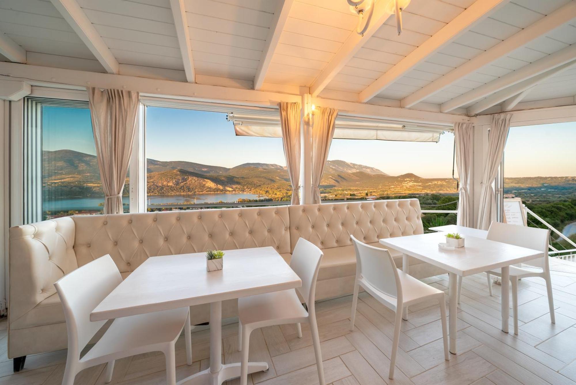 The "L" Suites & Apartments Argostoli  Exterior foto