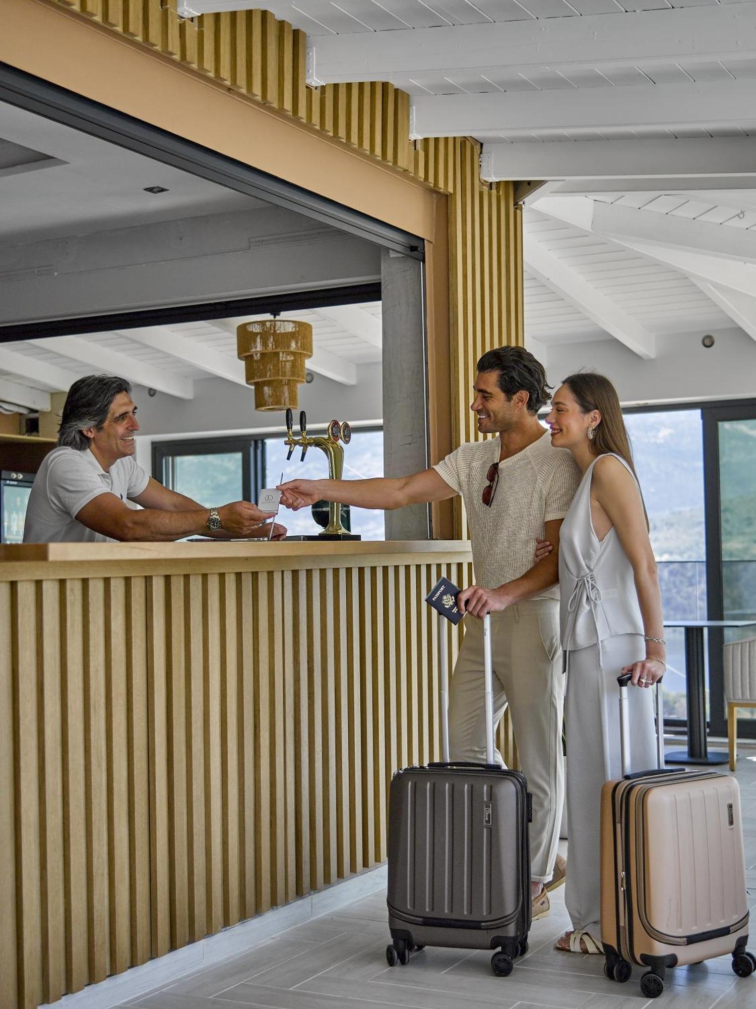 The "L" Suites & Apartments Argostoli  Exterior foto